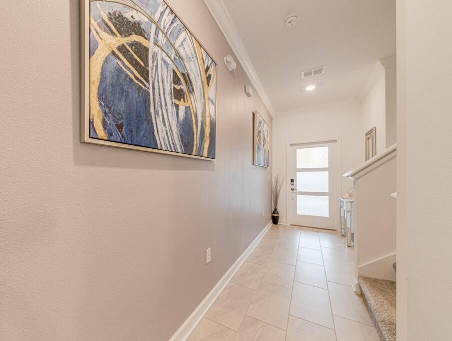 Newly Listed Townhouse Storey Lake, Free Waterpark كيسيمي المظهر الخارجي الصورة